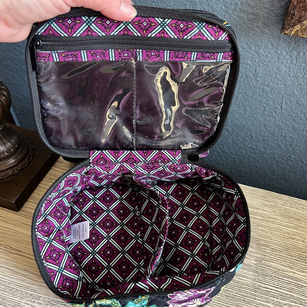 Vera Bradley Black Floral Double-Zip Travel Jewelry & Cosmetics Case - Picture 9 of 11
